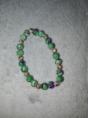 Green Beaded Stretch Bracelet with Multicolor Accents - Handmade Jewelry